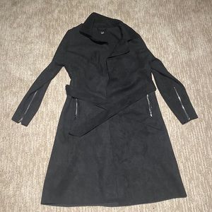 F21 - black jacket